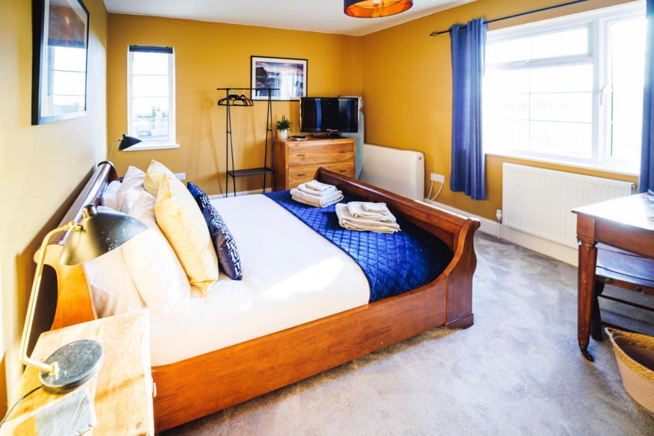 New Wiggle Farmhouse Millbrook Екстериор снимка